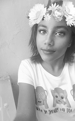 StephHamdan99's profile picture. Football Musique Films Humour Fitness & Bien-être
@kevadamsss  @Bmesrimes  @Noyzmucic  @TPMP  @Amir_Off  @Slimaneoff