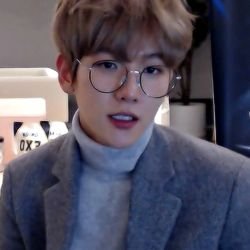 meowbyunie's profile picture. Siga/follow @SuckTheBaek ¤♡¤