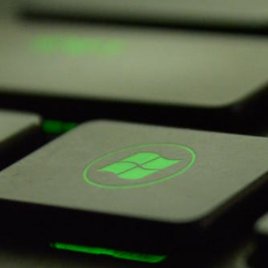 Official Twitter account, tech tips, fixes, and other nerdery.