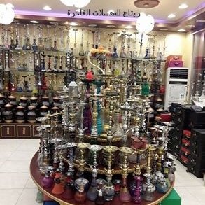 أتيت للدنيا وانا ما معي شي 
و بروح منها ما معي شي منها