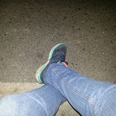 cada día hay q patear la calle para así mejorar nuestro futuro