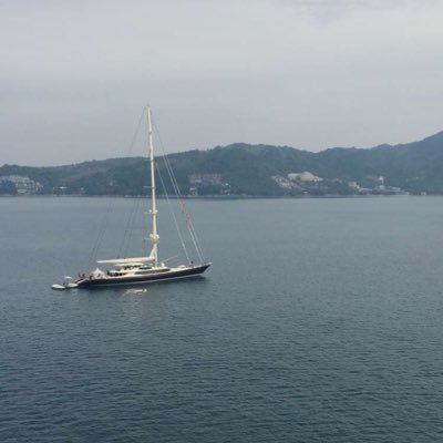 3bosh__p's profile picture. اذا هانت عليك صلاتك ما الذي يعز عليك.🦋