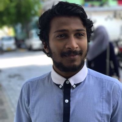 Ahmed Hamdhoon
~Stop living on expectation~
🎮 Pro FIFA Player ⚽️
Engineering life
💙Blues for life💙
#Chelsea
#KTBFFH
#Honesty
#Modesty
#Respect