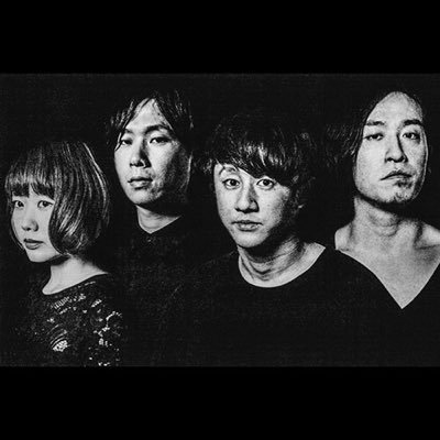 MOP of HEAD official account HP→https://t.co/PDNtPIscbg
 Ba:Hitomi @mop_peeen Machine:George @GeorgeMopofHead Gt:Kikuchi @ChiiKIKU Dr:Satoshi @y_3104