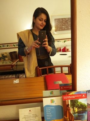 I'm simple fun loving gurl☺who loves to spend tym with family & friends☺ #lovetoenjoyeverybitoflyf#
Madly in love with my Husband & son😘😘😘😘