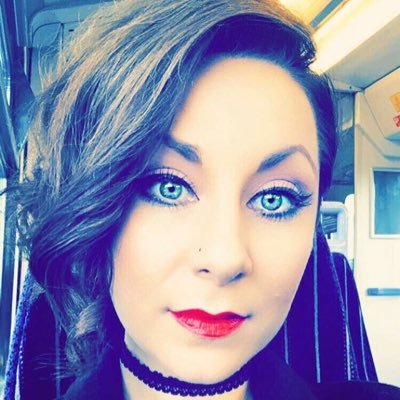 m_floe's profile picture. Trying to make my dreams come true 💙💙💙 Always work in progress 💪🏻💪🏻💪🏻