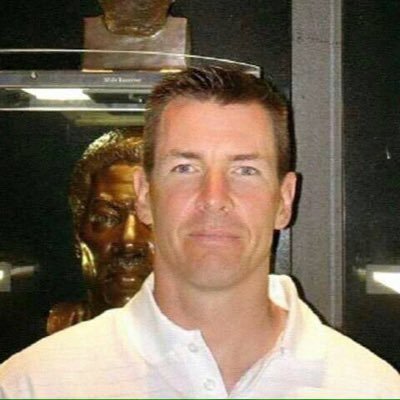 Dosierbenson's profile picture. Lietenant General working West Point currently on assignment right here in Syria in regard of the war going on.