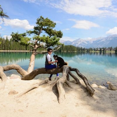Lover of dogs, golfing, mountain biking, fly fishing, skiing, and photography. Get Outside! #KillYourTV