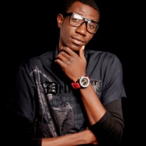 Multi Artist from Naija🇳🇬. for bookings contact via dabodaprof@gmail.com