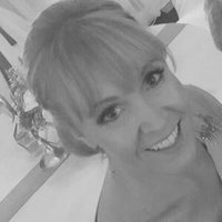 Elaine Marsh (@lainym14) 's Twitter Profile