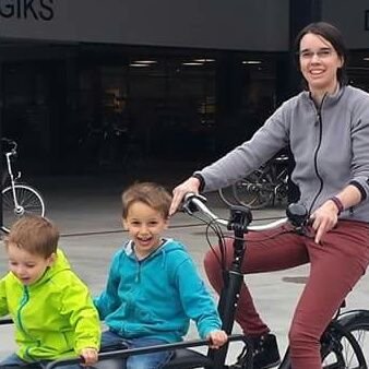 Mom of 3 boys. Proud owner of an Urban Arrow bike.
