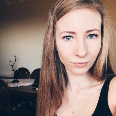 olyadeineka21's profile picture. Малюю, багато читаю, подорожую, до смерті люблю театр.