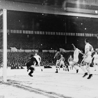 Sharing pics, video clips & memorable moments at Tottenham Hotspur’s original WHL ground (1899-2017). #THFC #Spurs #COYS