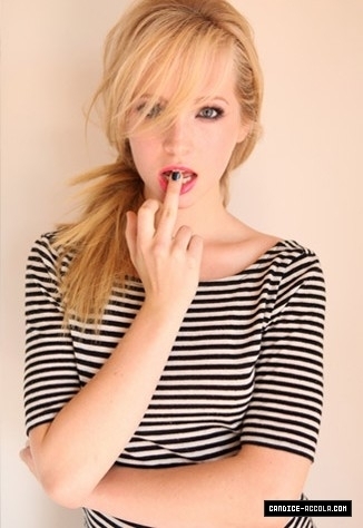 CandiceAccolaGe's profile picture. 