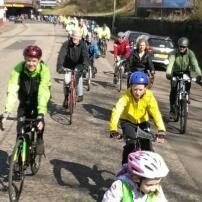 A local group backing plans for a segregated cycle route from Roseburn to Haymarket & through the city centre to Leith Walk

Proud member of @BEST_Edinburgh