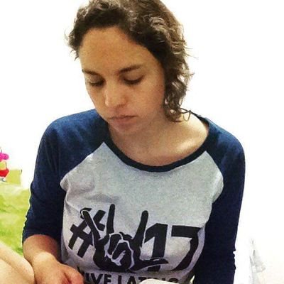 Gabichah's profile picture. Te puedo asegurar que no soy tú. Pero a veces tampoco soy yo. De vez en cuando soy un gatito.