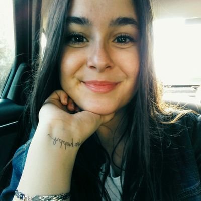 testas2305's profile picture. goûte à la vie ! be happy