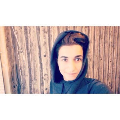 ammar_suarez's profile picture. من العراق/بغداد......17سنة.......مقيم بالسويد.......لاعب كرة قدم......😝✌️️