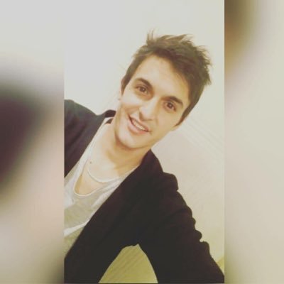 dh_subway's profile picture. (26) Chileno en NY de papa Argentino y mama Chilena, la luz de mi ojos tiene 1 año #DogLover #MariahCarey If you have dreams seek them I found my dreams.