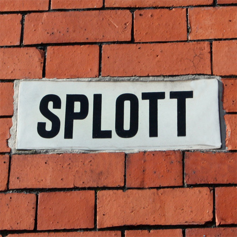 hyperlocal community website, news, events and more. Email info@splottonline.com