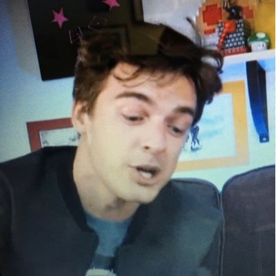 MatPatsProblems's profile picture. I'm MatPat's problems