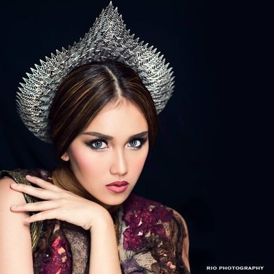 Ayu Ting Ting Twitter - Ehm Shaheer Sheikh Dan Ayu Ting Ting Makin Mesra Di Twitter Kapanlagi Com - Heboh i ngintip ayu ting ting latihan, pelatihnya dapat untung banyak.