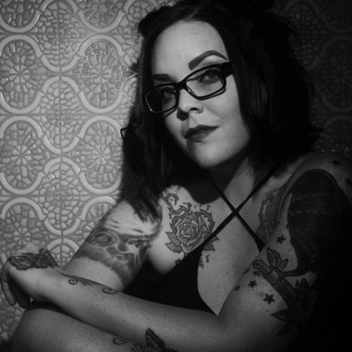 amylukavics's profile picture. Editor @Crytek ~ thoughts are my own
🖤✨🖤
Author of horror novels and eater of sour candies 🥳🤠