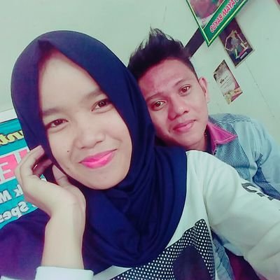 AyuRH_13's profile picture. 