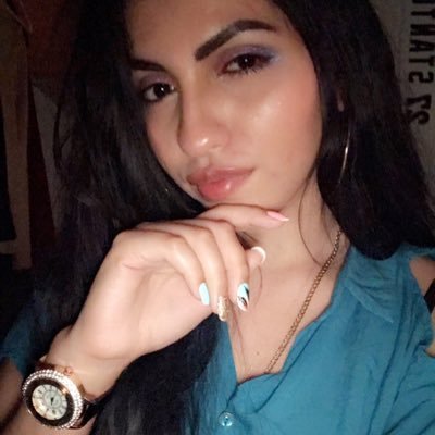 itsjosselynec_'s profile picture. "She knew the power of her mind & programmed it for success”