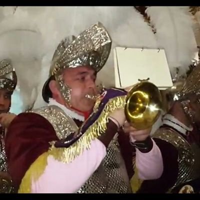 Manuelcenturia's profile picture. A vivir la vida que son dos dias