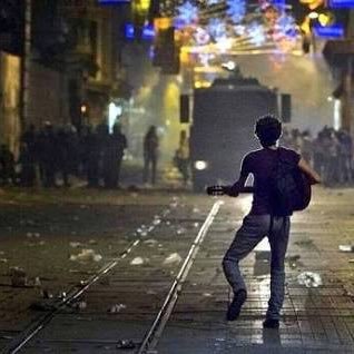 mMikeysunicorn's profile picture. custin beni takip ediyor, evet biber olan. 😎