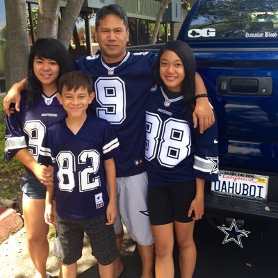 Love my kids and my woman! Proud to be Hawaiian and a DIE HARD (since birth) Dallas Cowboys fan! #CowboyNation #UHWarriors Follow on IG @krazyheaven22