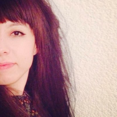 La gente falsa se borra sola…