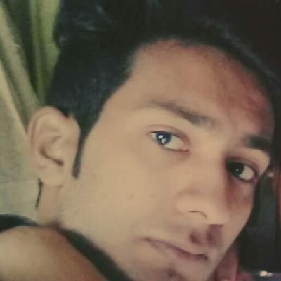 shahruk17429041's profile picture. ہوتی ہے بڑی ظالم یک طرفہ محبت ۔۔
وہ یاد تو آتے ہے پر یاد  نہیں کرتے!!