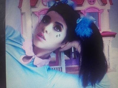 Hello I'm A Fan Of MELXCORNER And Melanie Martinez I Make Videos  About Her My YouTube IS Melanie World Peace ✌