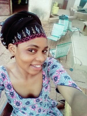 Haoussatou7's profile picture. 