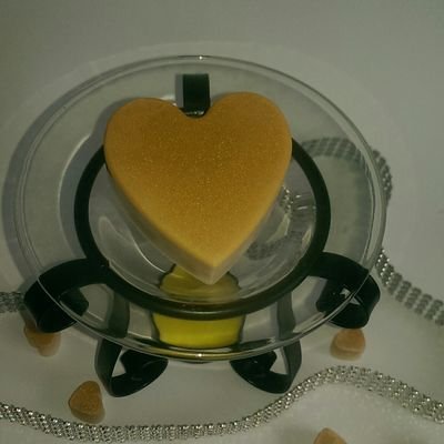 a small family run business selling 100% soy wax candles and melts also on instagram @phoenixlightsmeltsandcandles