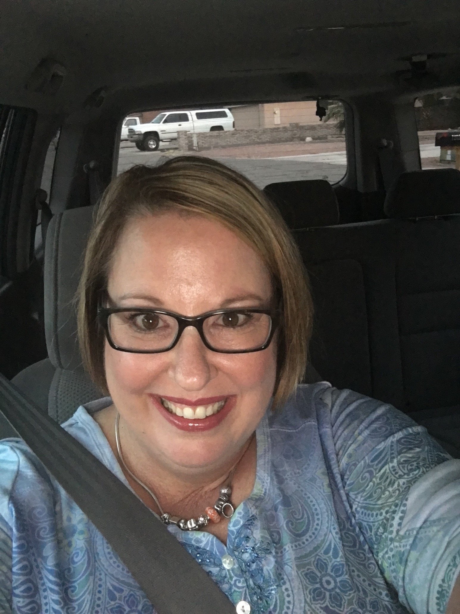 Empty Nester, #Triathlete, #Runner, Grandma, Budget Analyst. Love Tri's, Traveling w/Husband and exercising outside in Arizona!!