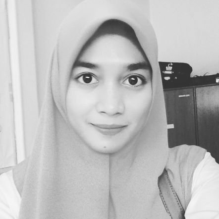 MoonSeli's profile picture. Allah we surrender