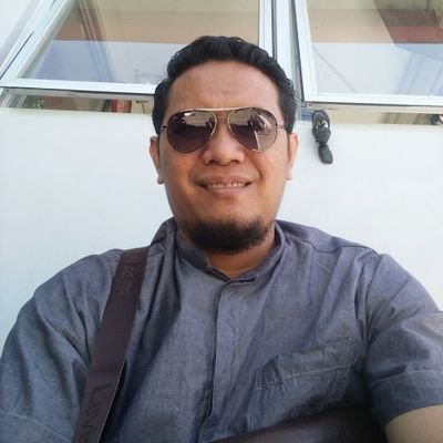 39b32bbf0e3f4cb's profile picture. 