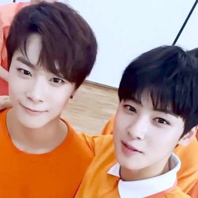 moon_cha1919's profile picture. 온리 비누/으누른 리버스 절대못봐여 넨수 절대못봄 넨수 미는 분 팔로우 안받아줘요,,,