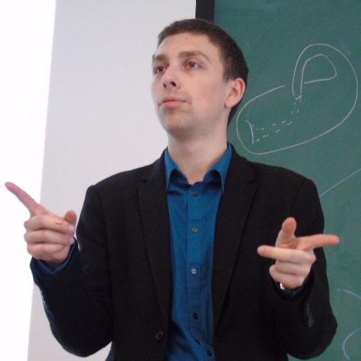 antoine36martin's profile picture. Indépendant, engagé pour les sciences, l'égalité des chances. Travailleur du transport public. J'aime comparer les discours politiques aux ordres de grandeur :)