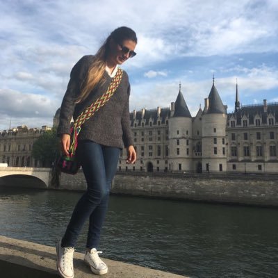 Colombiana, comunicadora social, establecida en París, amante de la naturaleza..., lo siento, perdón, gracias, te amo 🙏🏼