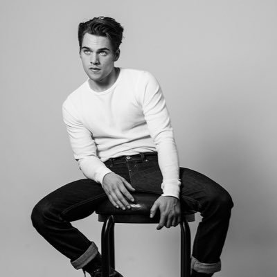 Dylan Sprayberry Profile