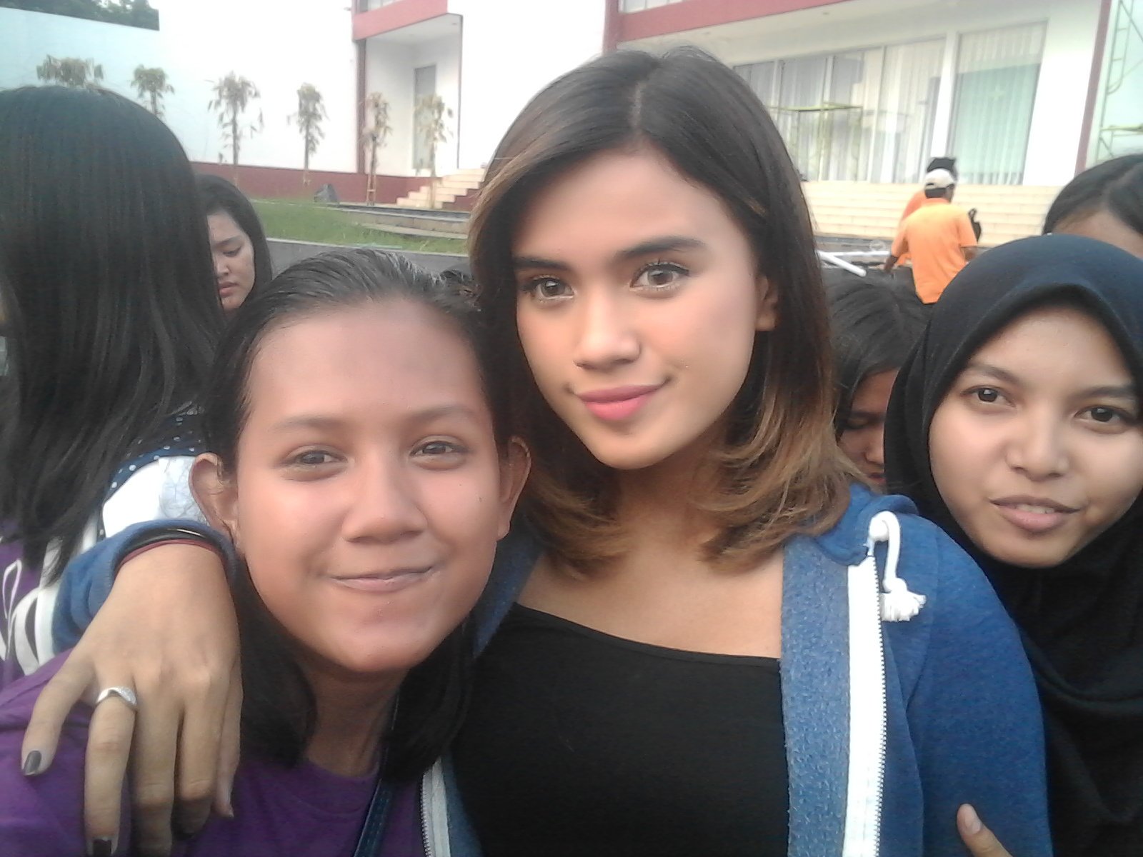 inkaaprianti's profile picture. Love @audimarissa_ love @AUDINIZER_
AudinizerCikarang