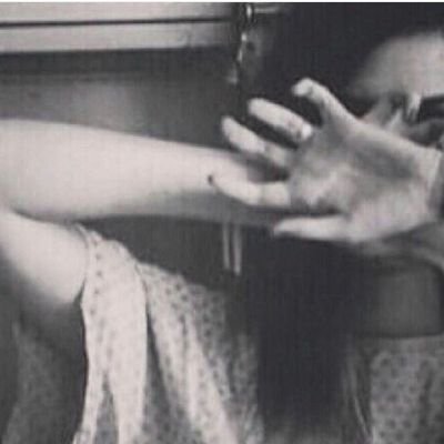 amool1820's profile picture. hapinness is something you craete!
,.....🌸