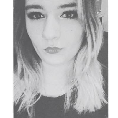 // Nail artist // Makeup // DanceCoach // Instagram: Kimberly.Snoeys //