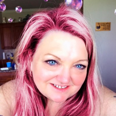 hiscupcake1028's profile picture. 