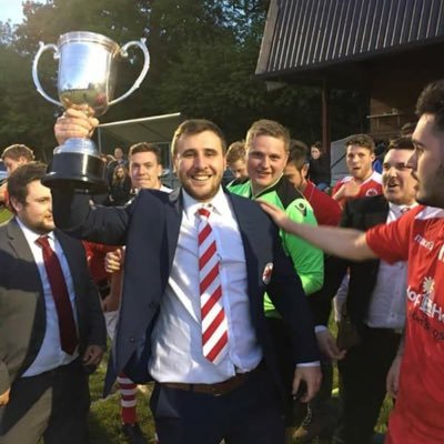 So knowone told you life was gunna be this way. Up the Alex! Up the LLany!