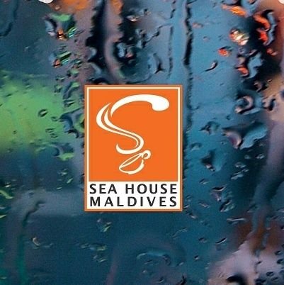 Another Fashionable Dining Experience By #SeaHouse located at the ground level of DHIRAAGU building. We support Love, Peace & Arts